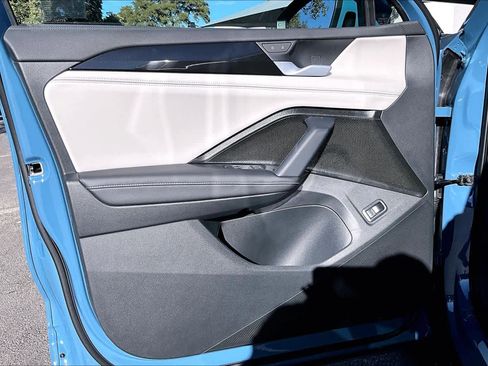 New 2026 Volkswagen Tiguan SEL R-Line image 10