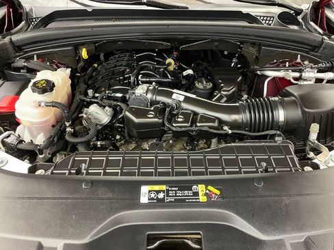 Certified 2023 Jeep Grand Cherokee Limited AWD/4WD image 30