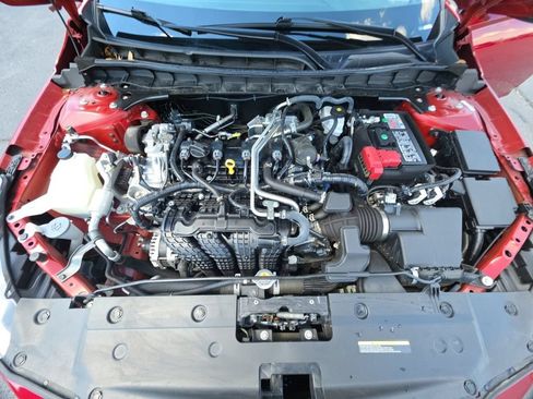 Used 2025 Nissan Altima 2.5 SR AWD/4WD image 12