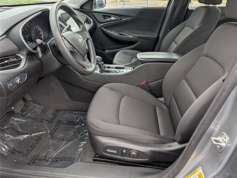 Used 2024 Chevrolet Malibu LT FWD image 12