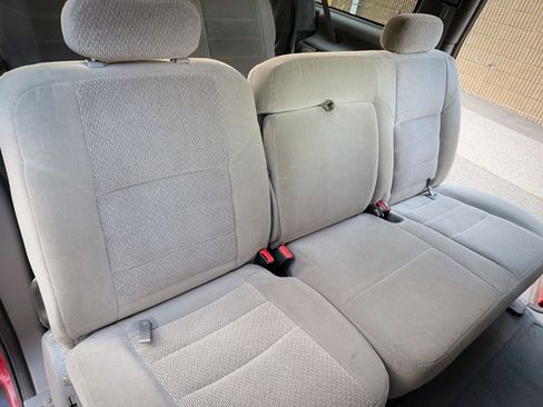 Used 2004 Ford Excursion 2WD image 19