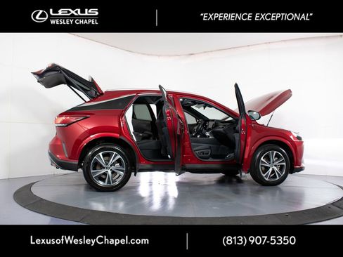 Used 2023 Lexus RX 350 Premium w/ Accessory Package FWD image 18