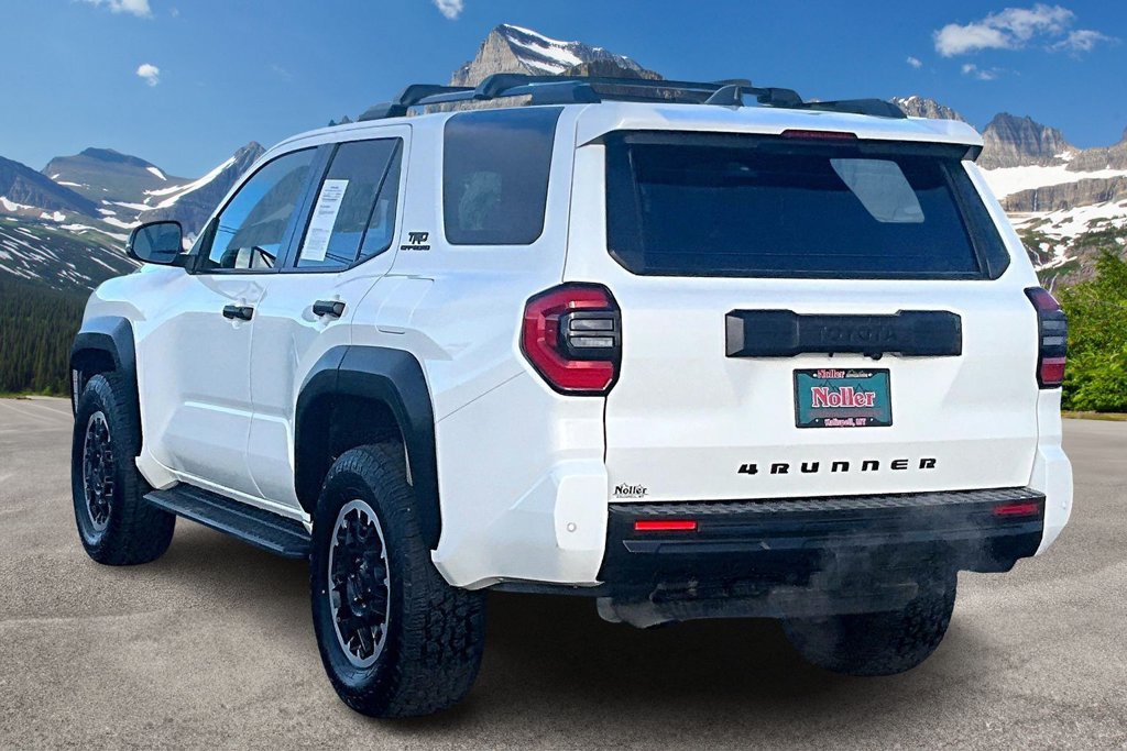 Used 2025 Toyota 4Runner TRD Off-Road AWD/4WD image 13