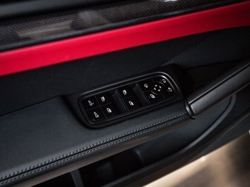 New 2026 Porsche Cayenne GTS AWD/4WD image 21