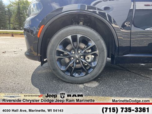 Used 2024 Dodge Durango SXT w/ SXT Blacktop Group image 11
