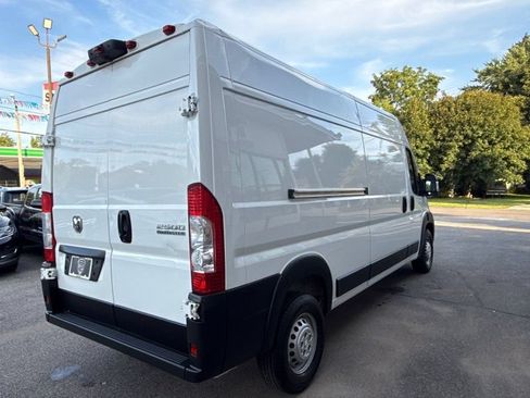 Used 2025 RAM ProMaster 2500 w/ Convenience Group FWD image 5