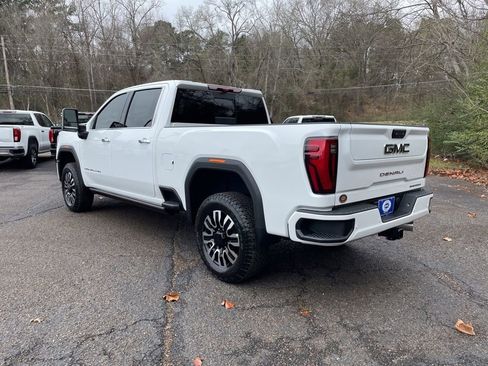 New 2026 GMC Sierra 2500 Denali Ultimate image 3