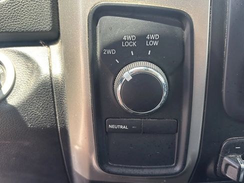 Used 2018 RAM 2500 SLT AWD/4WD image 22