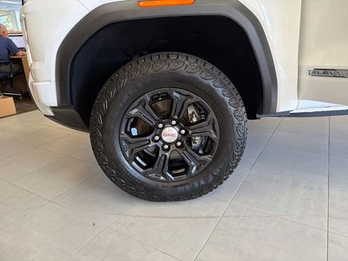 Used 2023 GMC Canyon Elevation w/ Trailering Package image 29