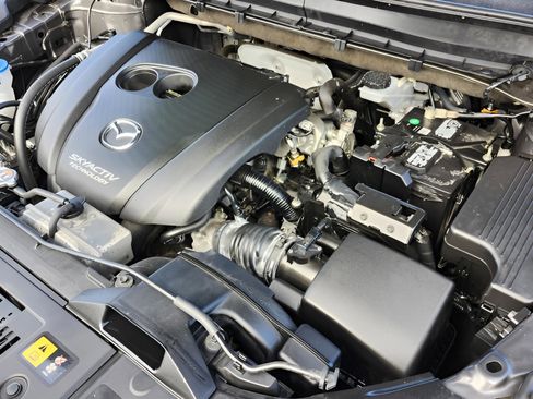 Used 2019 MAZDA CX-5 Touring image 28