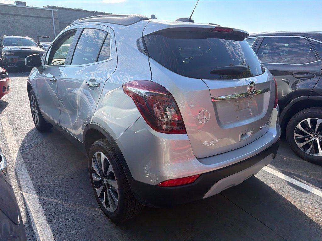 Used 2021 Buick Encore Preferred AWD/4WD image 8