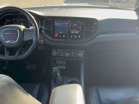 Used 2024 Dodge Durango GT image 9
