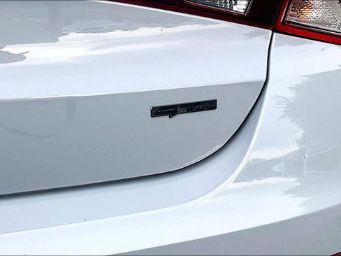 Used 2023 Kia K5 GT-Line FWD image 10