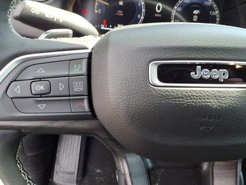 New 2026 Jeep Grand Cherokee L Limited AWD/4WD image 18
