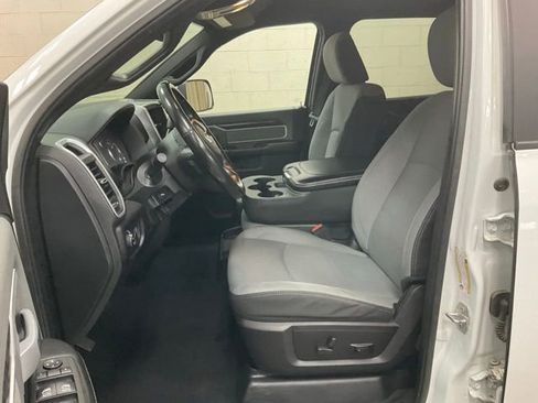 Used 2022 RAM 2500 Big Horn w/ Level A Equipment Group image 8