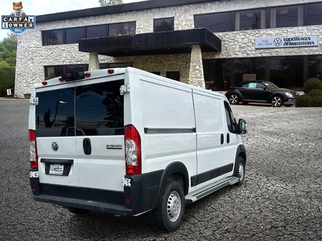 Used 2025 RAM ProMaster 2500 w/ U-Haul Equipment Group FWD image 5