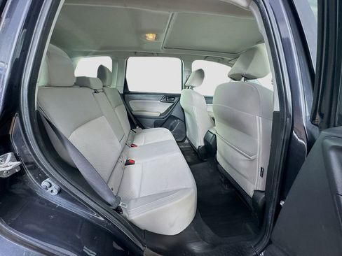 Used 2017 Subaru Forester 2.5i Premium w/ All-Weather Package image 32