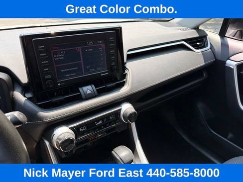 Used 2022 Toyota RAV4 LE AWD/4WD image 30