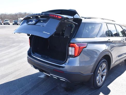 New 2026 Ford Explorer Active w/ Active Comfort Package AWD/4WD image 30