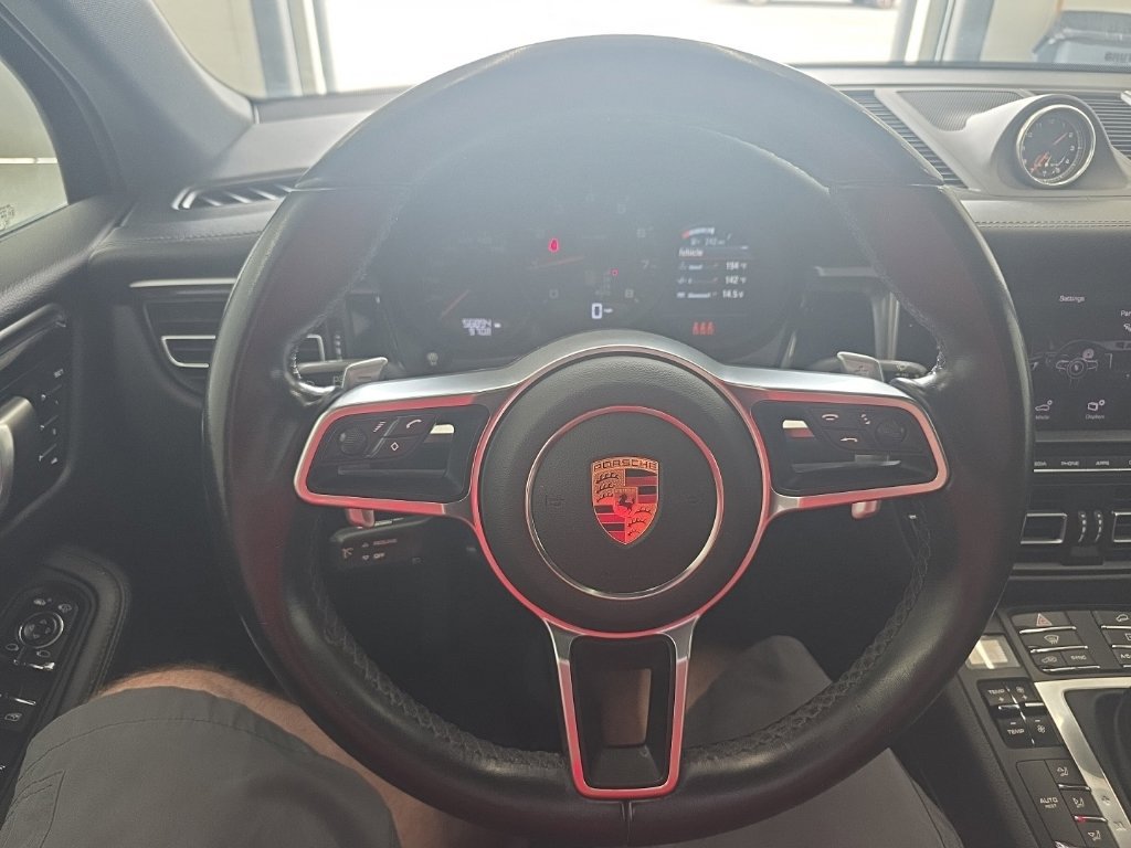 Used 2021 Porsche Macan AWD/4WD image 44