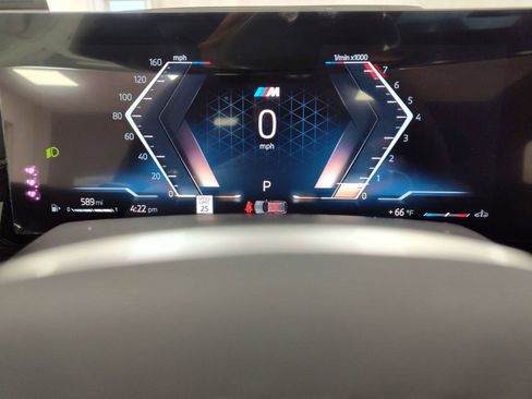 Used 2026 BMW X5 xDrive40i w/ M Sport Package image 13