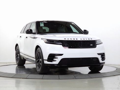 New 2026 Land Rover Range Rover Velar Dynamic SE image 9