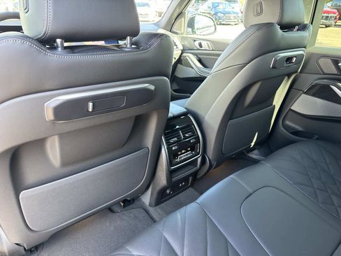 New 2026 BMW X5 sDrive40i w/ M Sport Package image 13