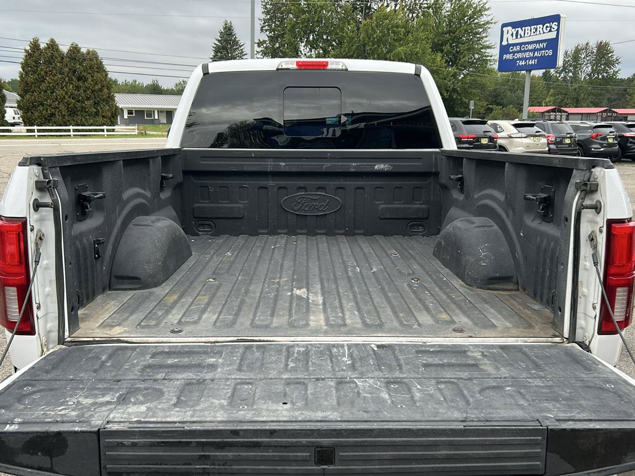 Used 2018 Ford F150 Lariat w/ Equipment Group 502A Luxury AWD/4WD image 28
