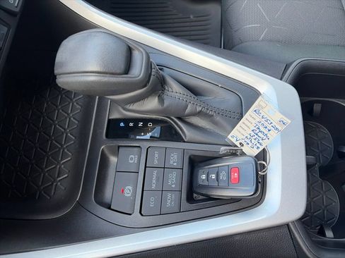 Used 2024 Toyota RAV4 XLE w/ Convenience Package AWD/4WD image 26