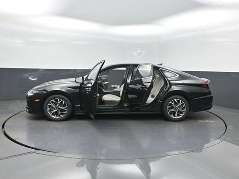 Used 2022 Hyundai Sonata SEL w/ Convenience Package FWD image 40