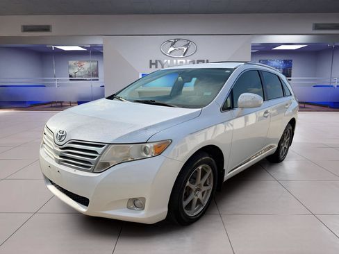 Used 2012 Toyota Venza LE w/ LE Convenience Pkg FWD image 6