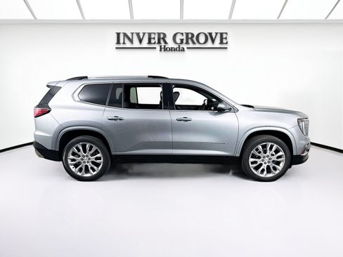 Used 2024 GMC Acadia Denali w/ Super Cruise Package FWD image 4