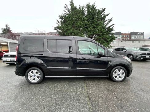 Used 2016 Ford Transit Connect XLT image 9