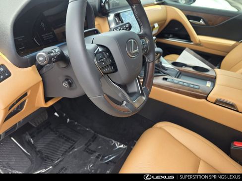 New 2026 Lexus LX 600 4WD w/ Luxury Package image 13