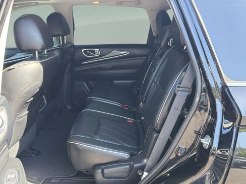 Used 2017 INFINITI QX60 AWD w/ Premium Plus Package image 31