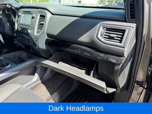 Used 2018 Nissan Titan SV w/ SV Convenience Package AWD/4WD image 37