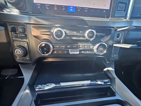 New 2026 Ford F250 Lariat w/ Tremor Off-Road Package image 39