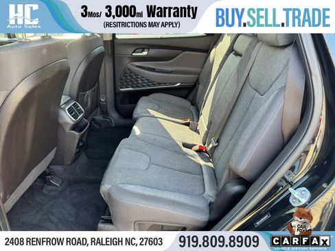 Used 2019 Hyundai Santa Fe SEL image 16