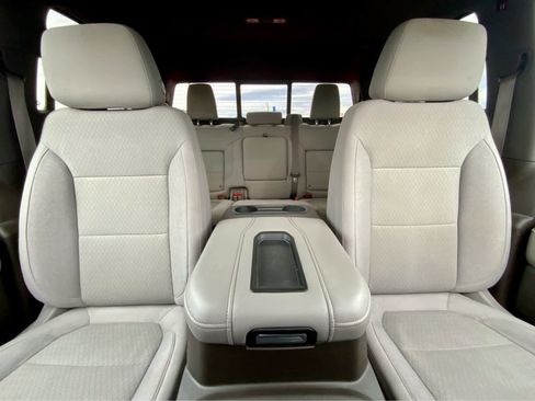 Used 2020 GMC Sierra 1500 Elevation w/ Elevation Value Package image 31