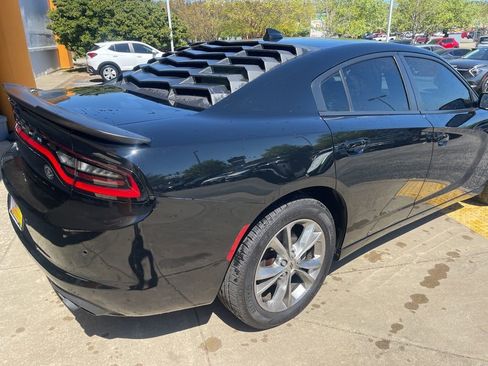 Used 2021 Dodge Charger SXT w/ Driver Convenience Group AWD/4WD image 4