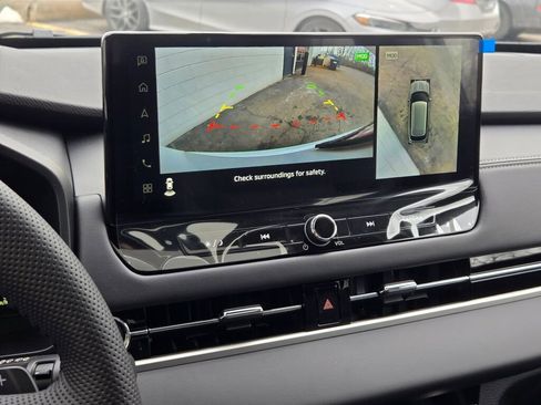 New 2026 Mitsubishi Outlander SE image 27