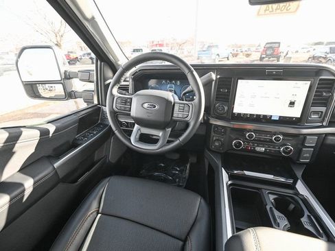 New 2025 Ford F250 Lariat w/ Lariat Ultimate Package image 28