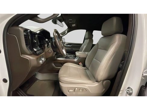 Certified 2022 GMC Sierra 1500 SLT w/ SLT Premium Plus Package image 5