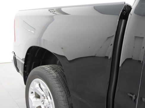 Used 2022 RAM 1500 Big Horn AWD/4WD image 25