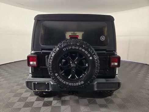 Used 2021 Jeep Wrangler Unlimited Sport AWD/4WD image 6