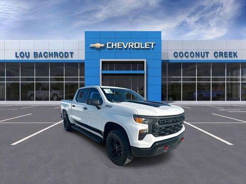 Used 2023 Chevrolet Silverado 1500 Custom Trail Boss image 1