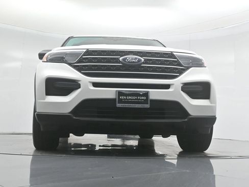 Certified 2023 Ford Explorer XLT image 49