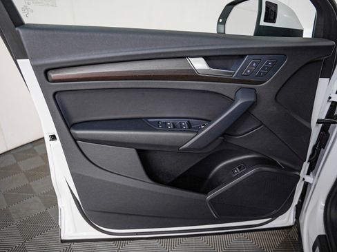 Certified 2023 Audi Q5 2.0T Premium w/ Convenience Package image 23