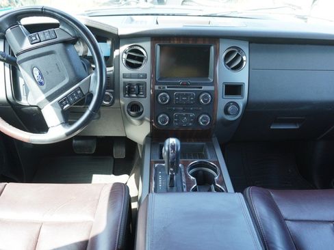 Used 2015 Ford Expedition EL Platinum RWD image 12