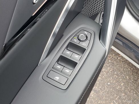 Certified 2025 BMW X1 xDrive28i w/ Technology Package image 6